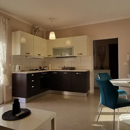 Apartment Mani - Modern