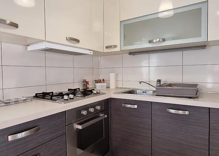 Mani Apartment *